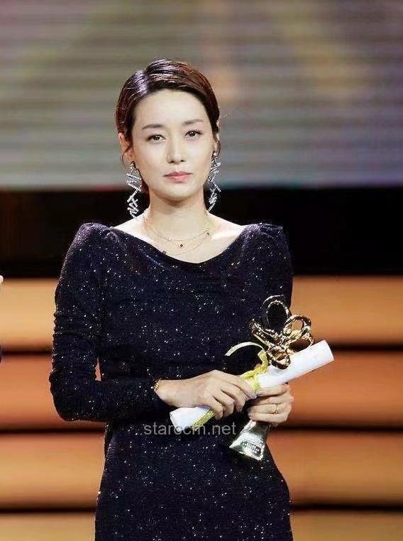 刘亦菲与竞争者入围白玉兰最佳女主角的全面对比分析
